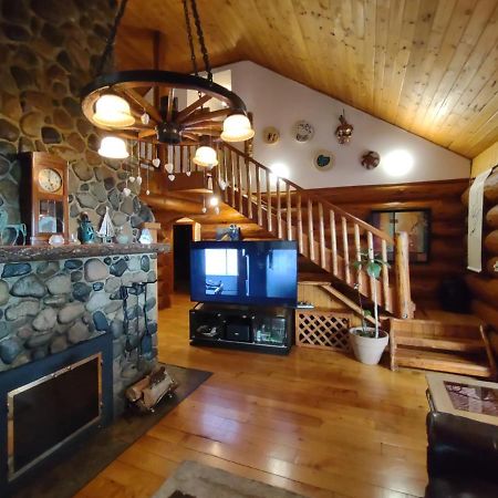 Union Bay Log Home Zewnętrze zdjęcie